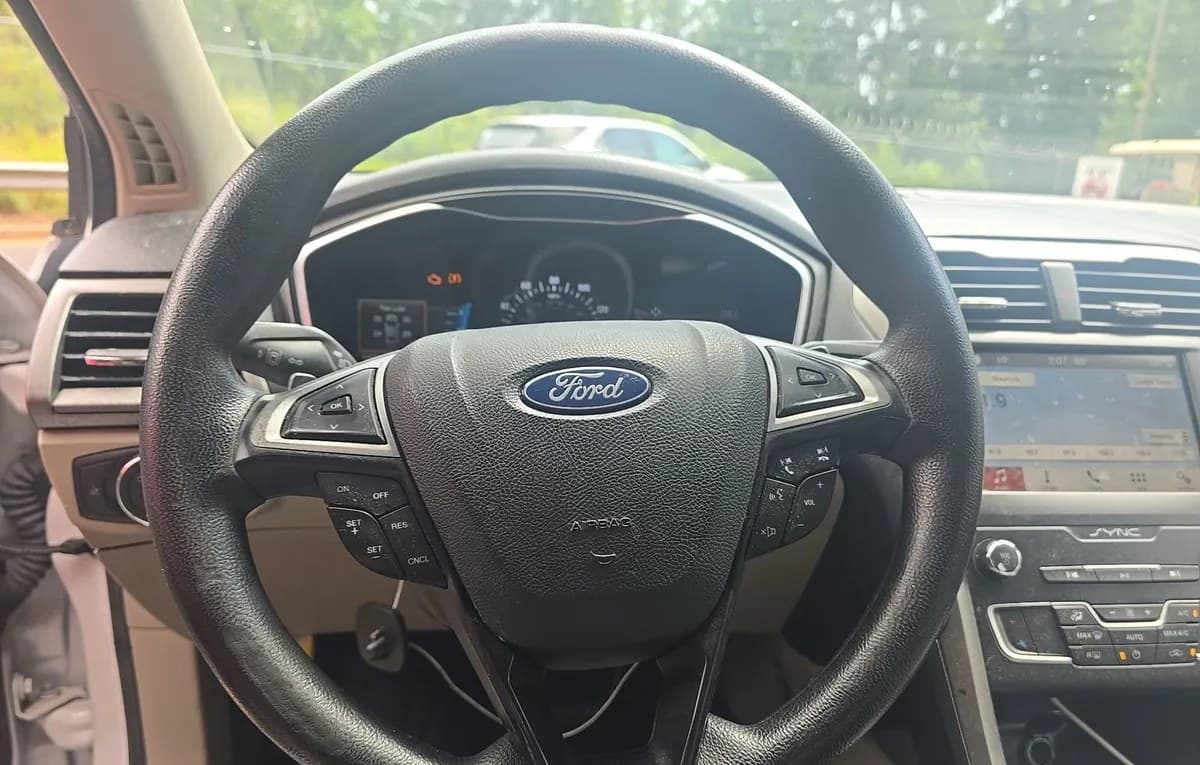 2019 FORD FUSION SE 7