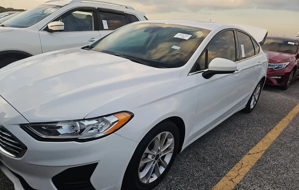 2019 FORD FUSION SE 1