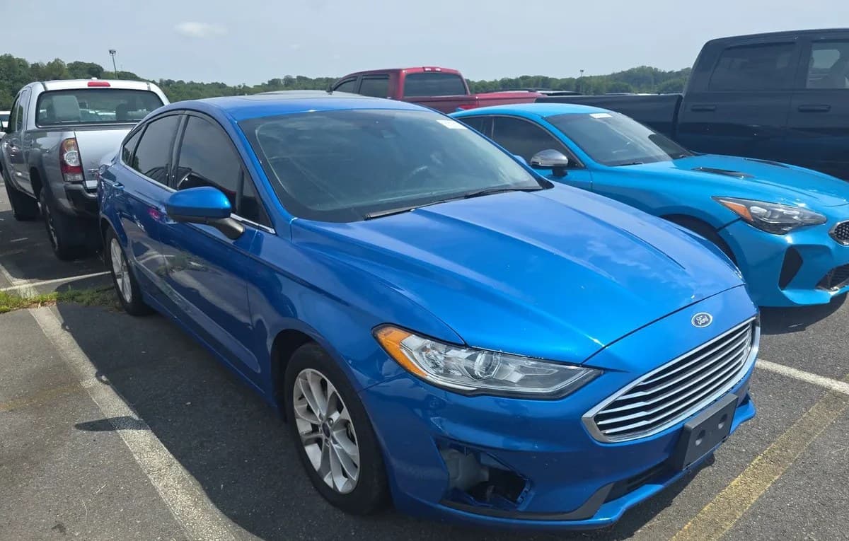2020 FORD FUSION SE 3