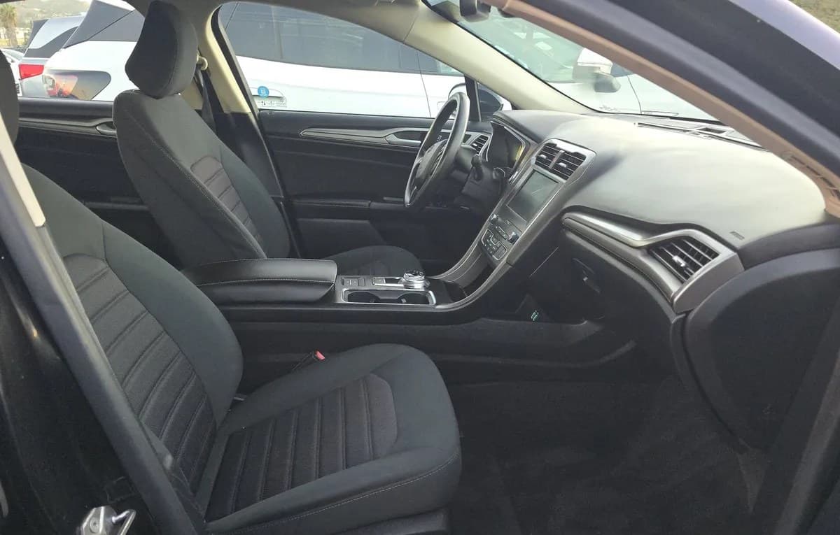 2020 FORD FUSION SE 5