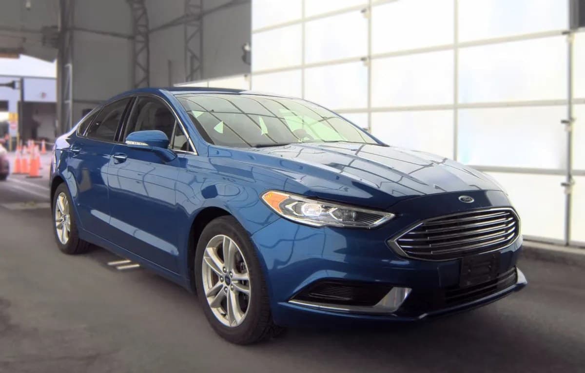 2018 FORD FUSION SE 4