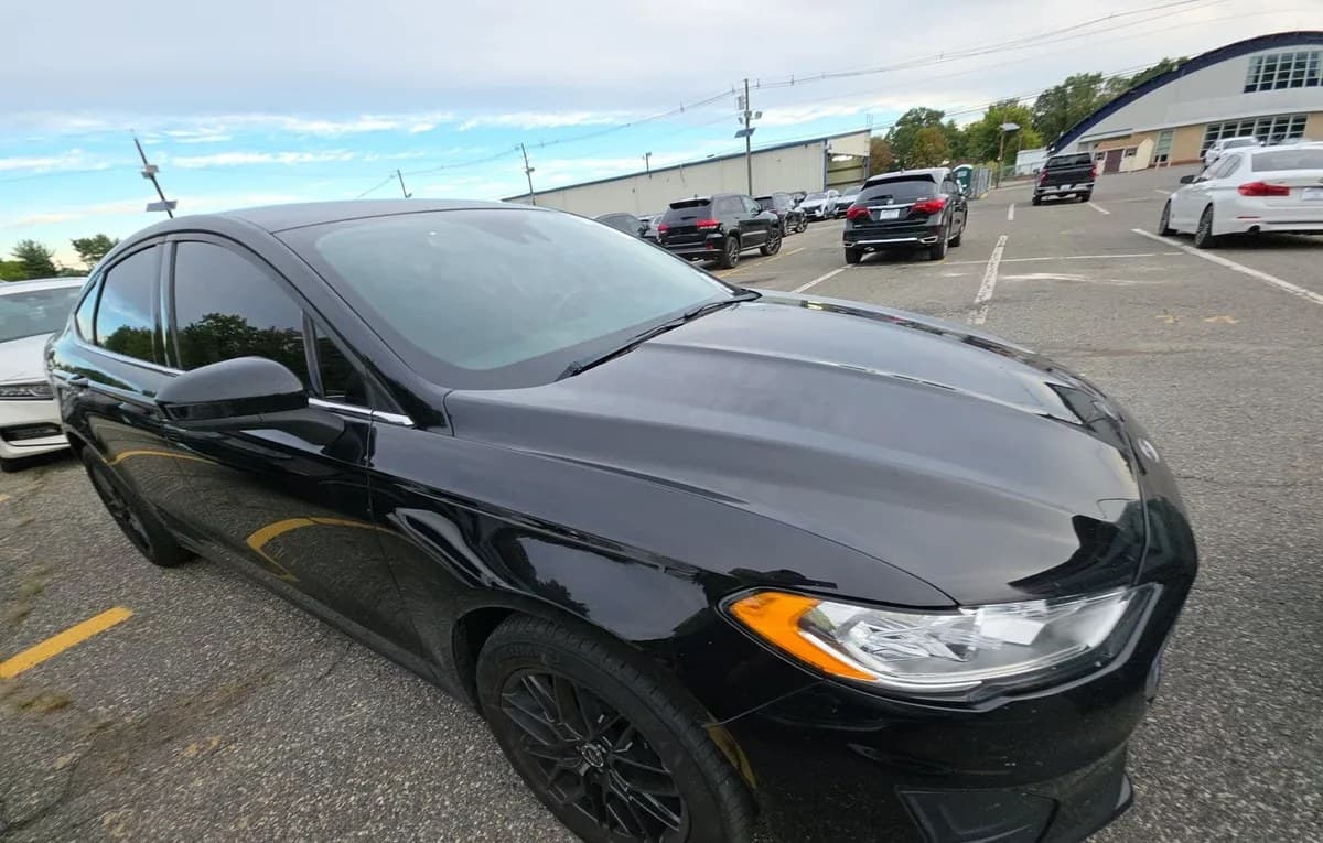 2020 FORD FUSION SE 4