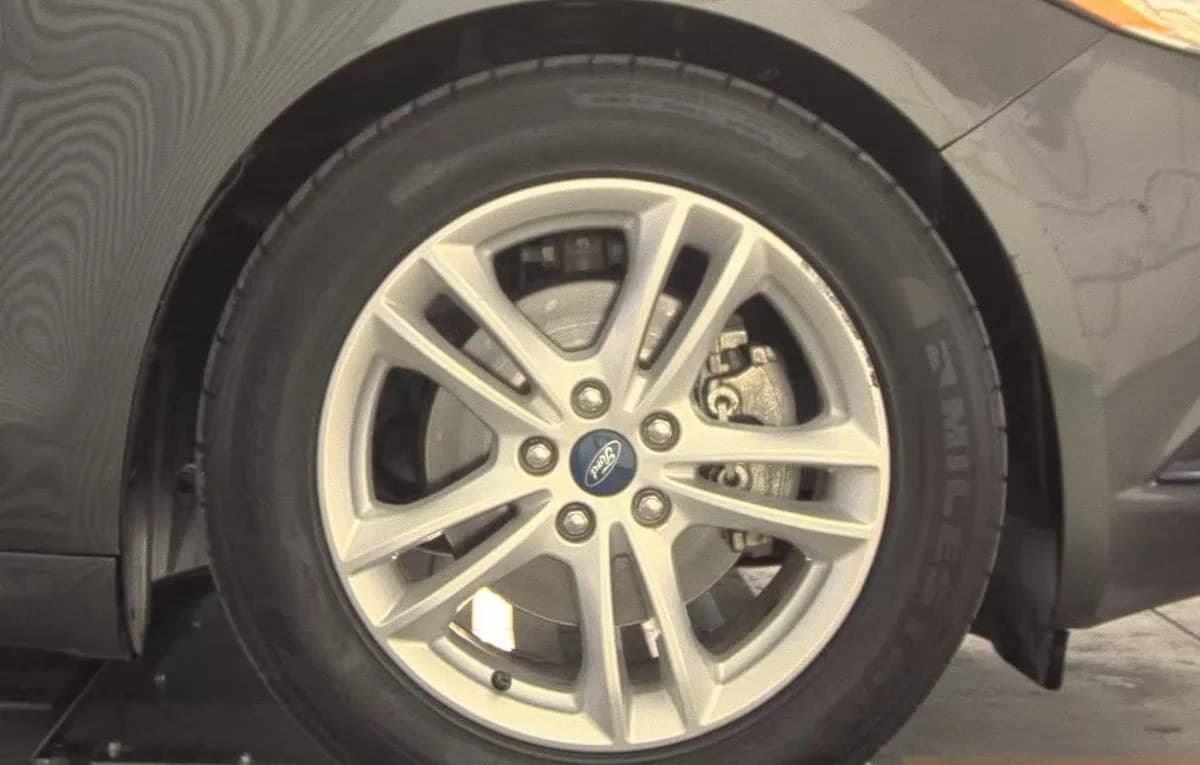 2018 FORD FUSION SE 6