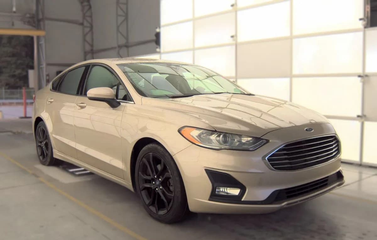 2019 FORD FUSION SE 3