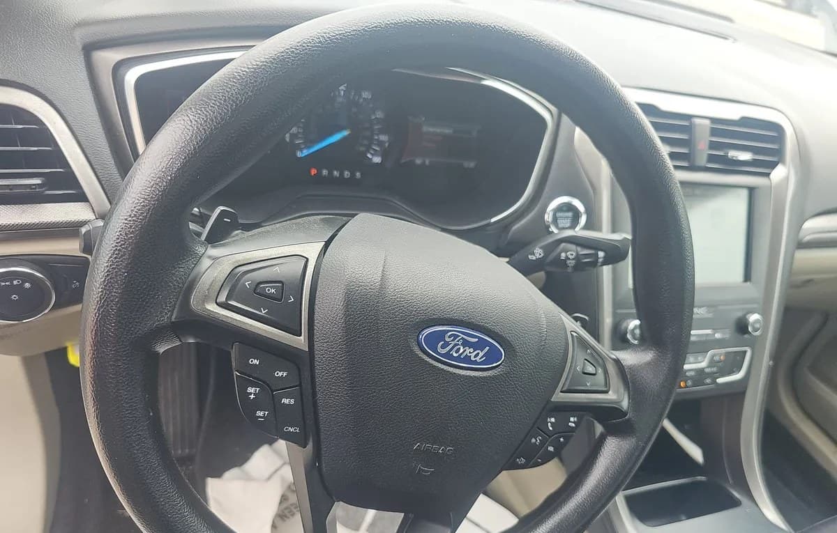 2019 FORD FUSION SE 7