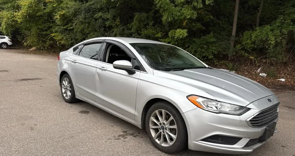 2017 FORD FUSION SE 3