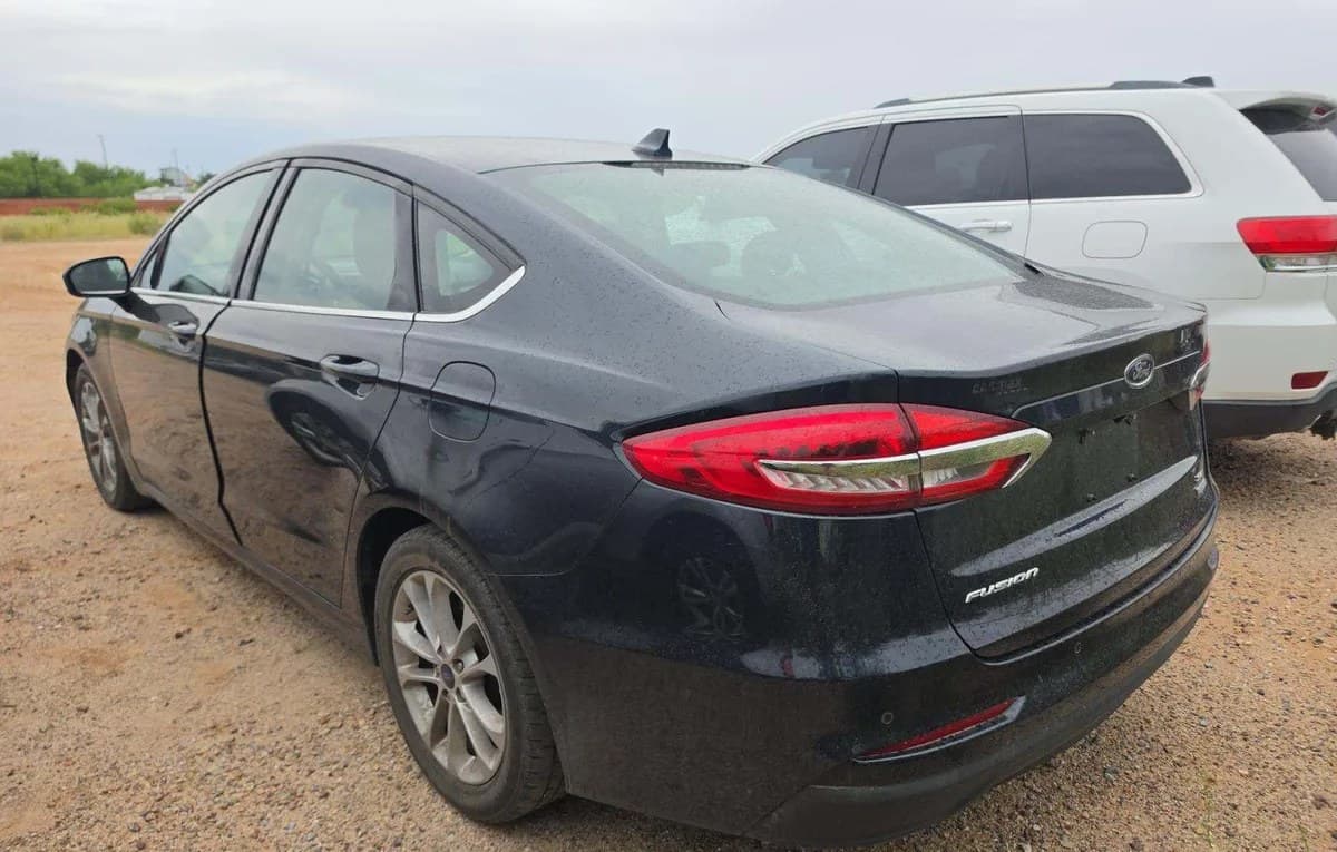 2020 FORD FUSION SE 2