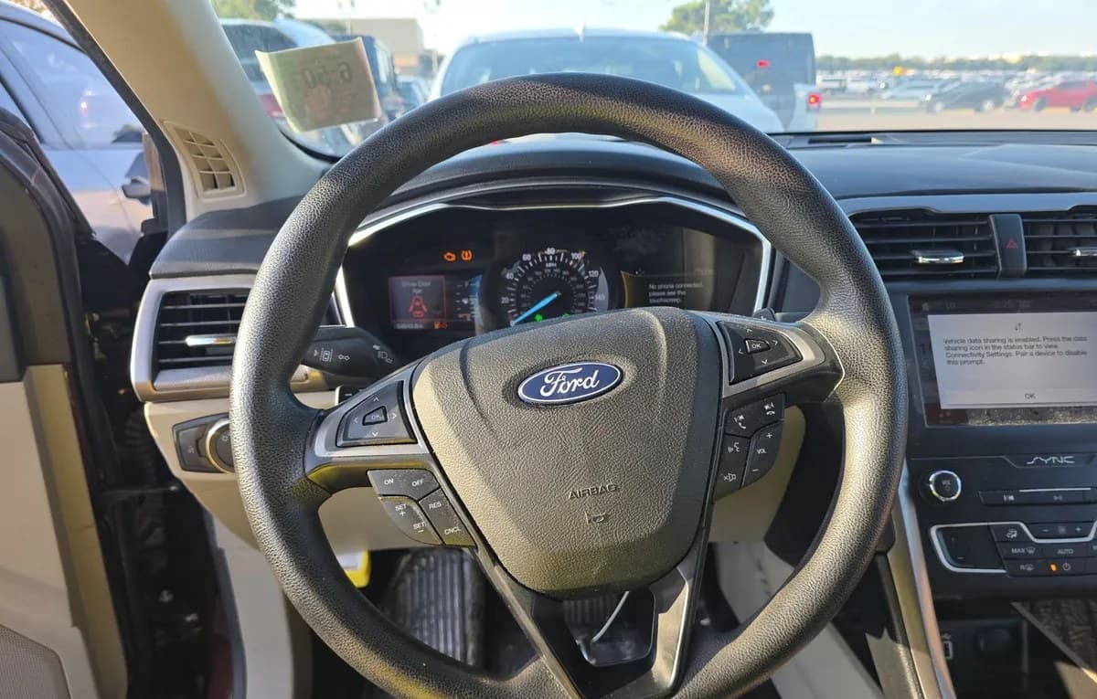2019 FORD FUSION SE 6