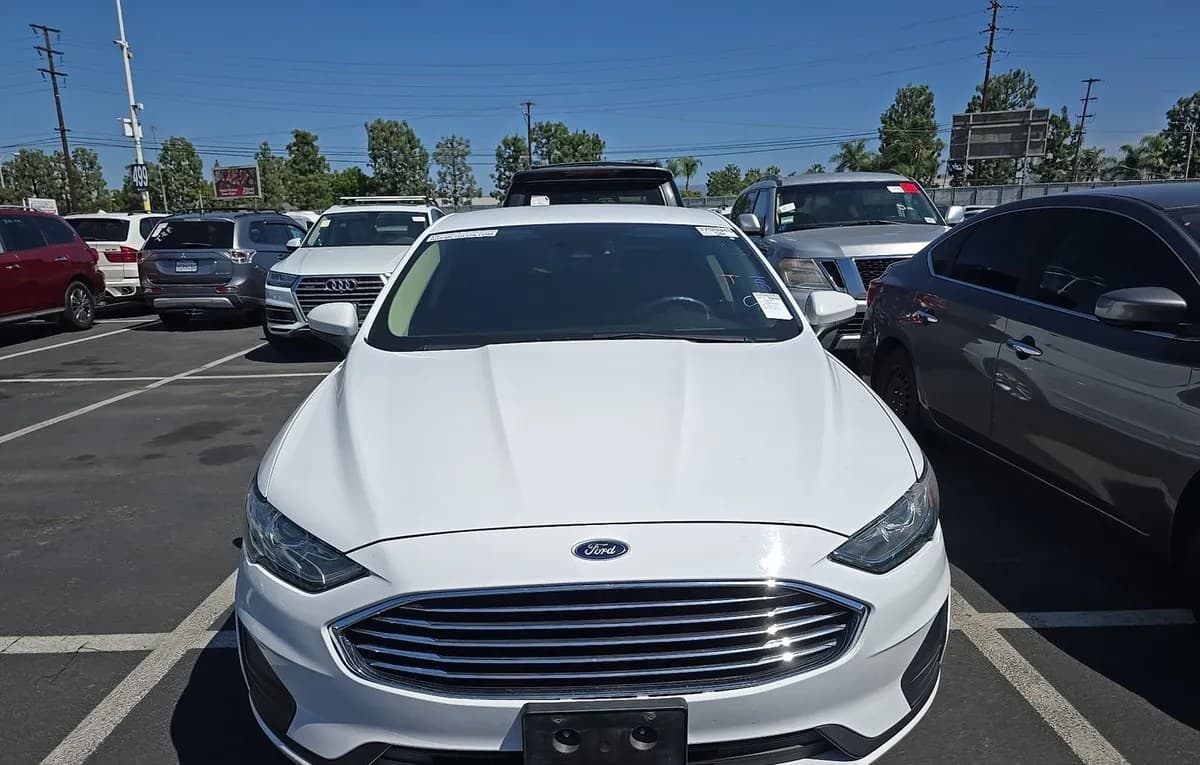 2019 FORD FUSION SE 3