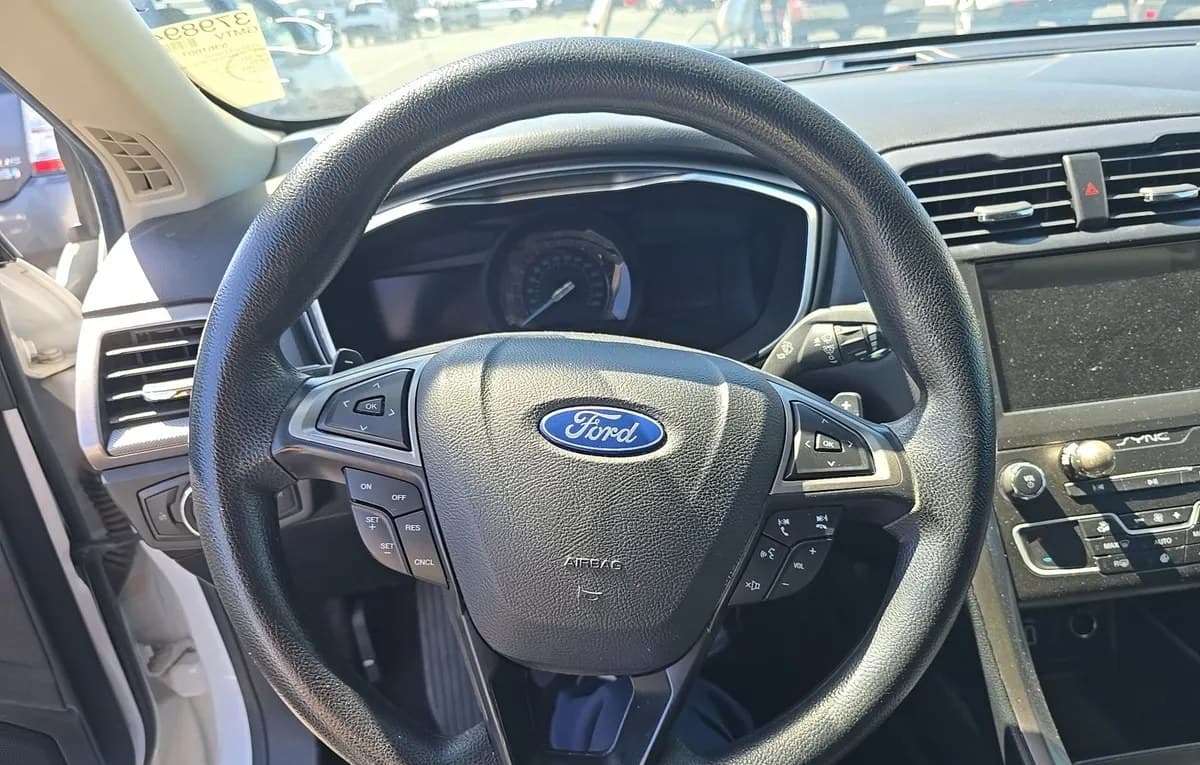 2019 FORD FUSION SE 7