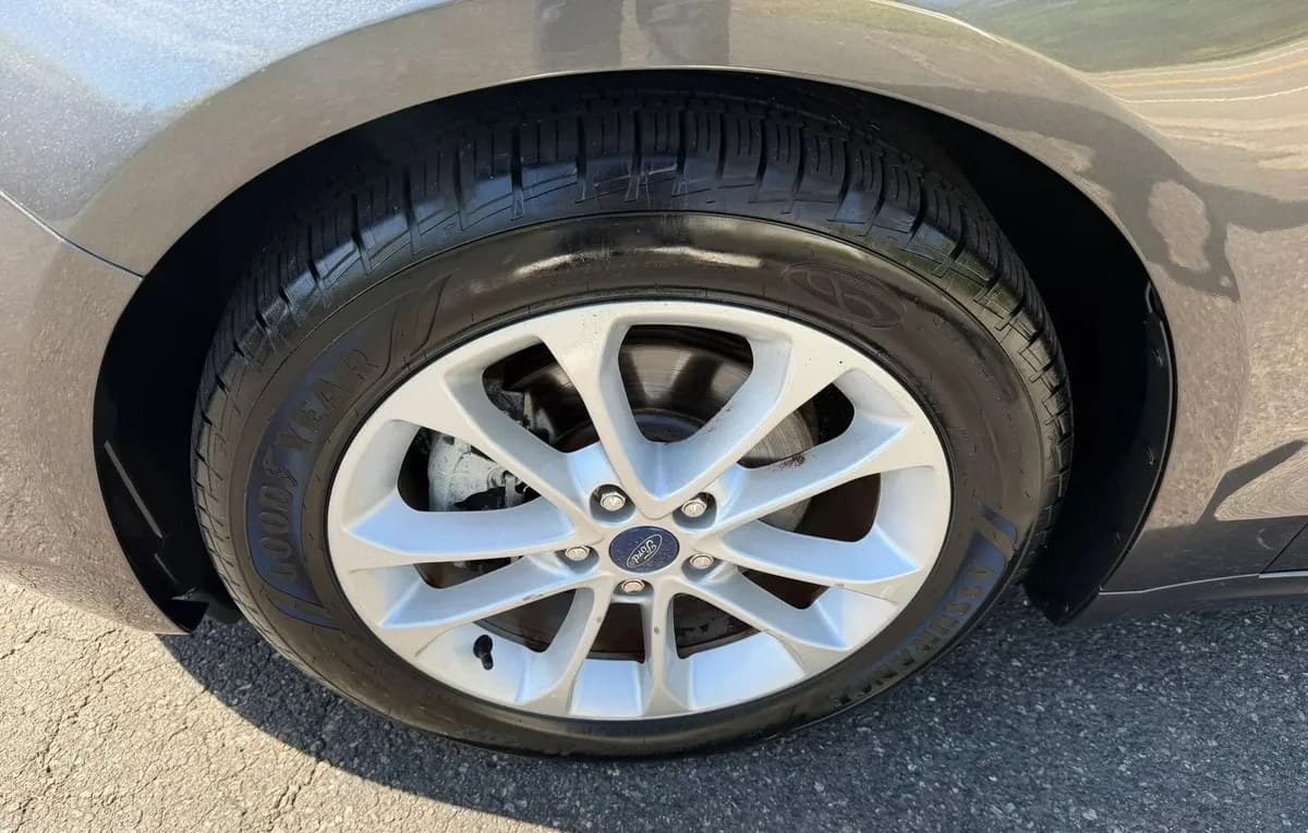 2019 FORD FUSION SE 6