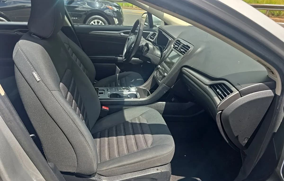 2019 FORD FUSION SE 5