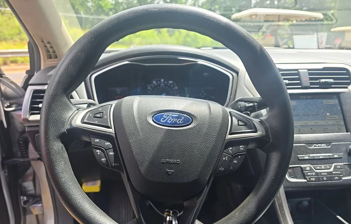 2019 FORD FUSION SE 7