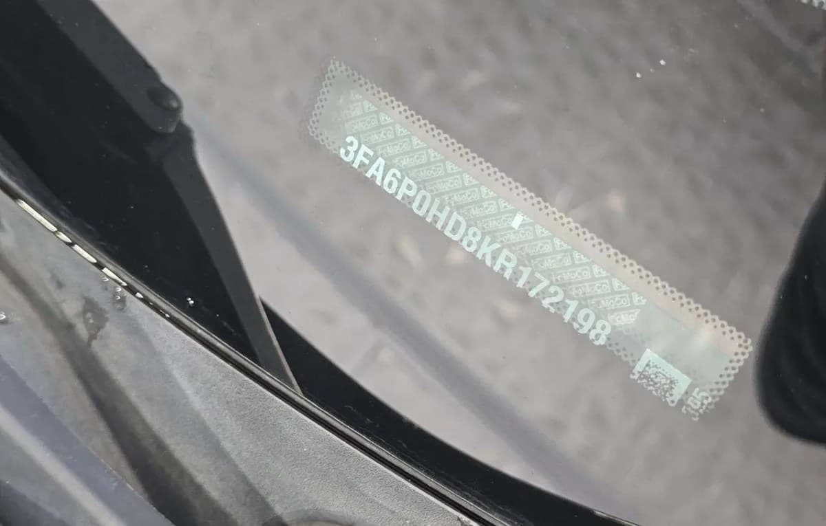 2019 FORD FUSION SE 3