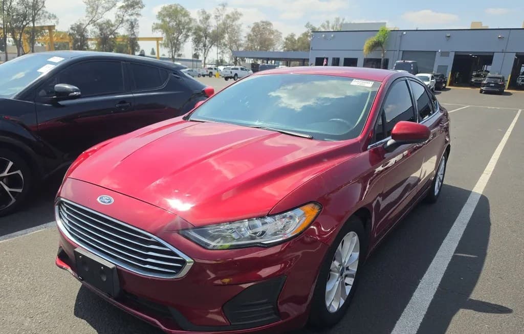 2019 FORD FUSION SE 1