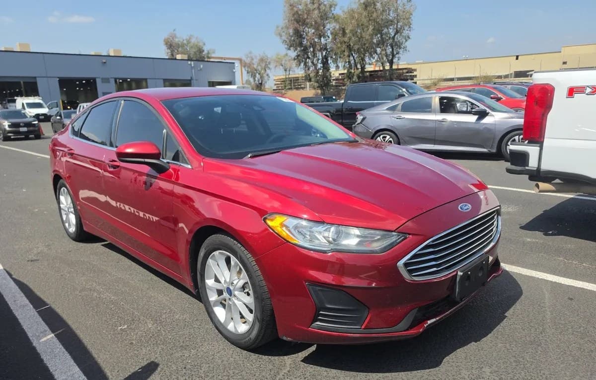 2019 FORD FUSION SE 4