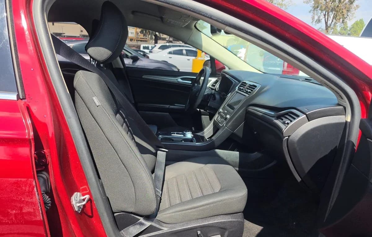 2019 FORD FUSION SE 5