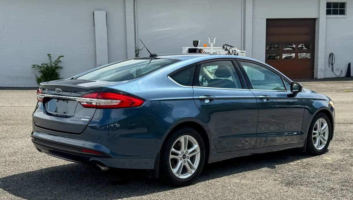 2018 FORD FUSION SE 4