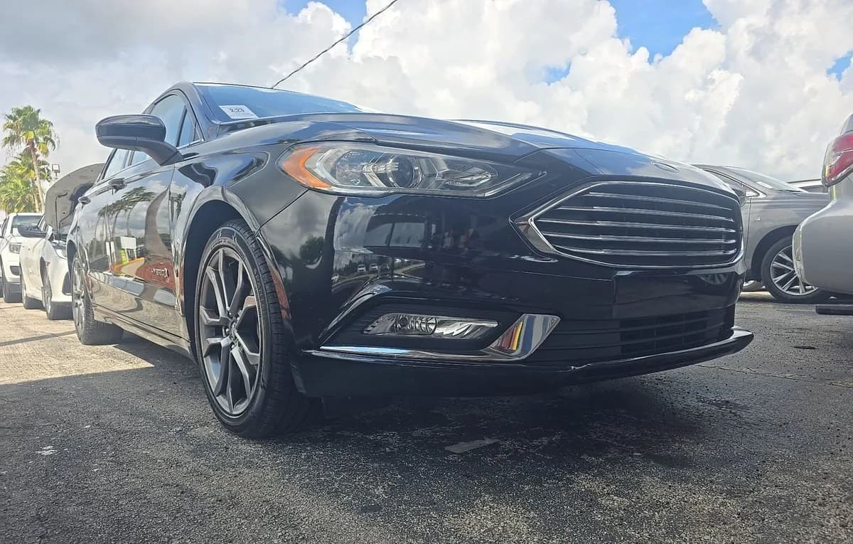 2017 FORD FUSION HYBRID SE 3