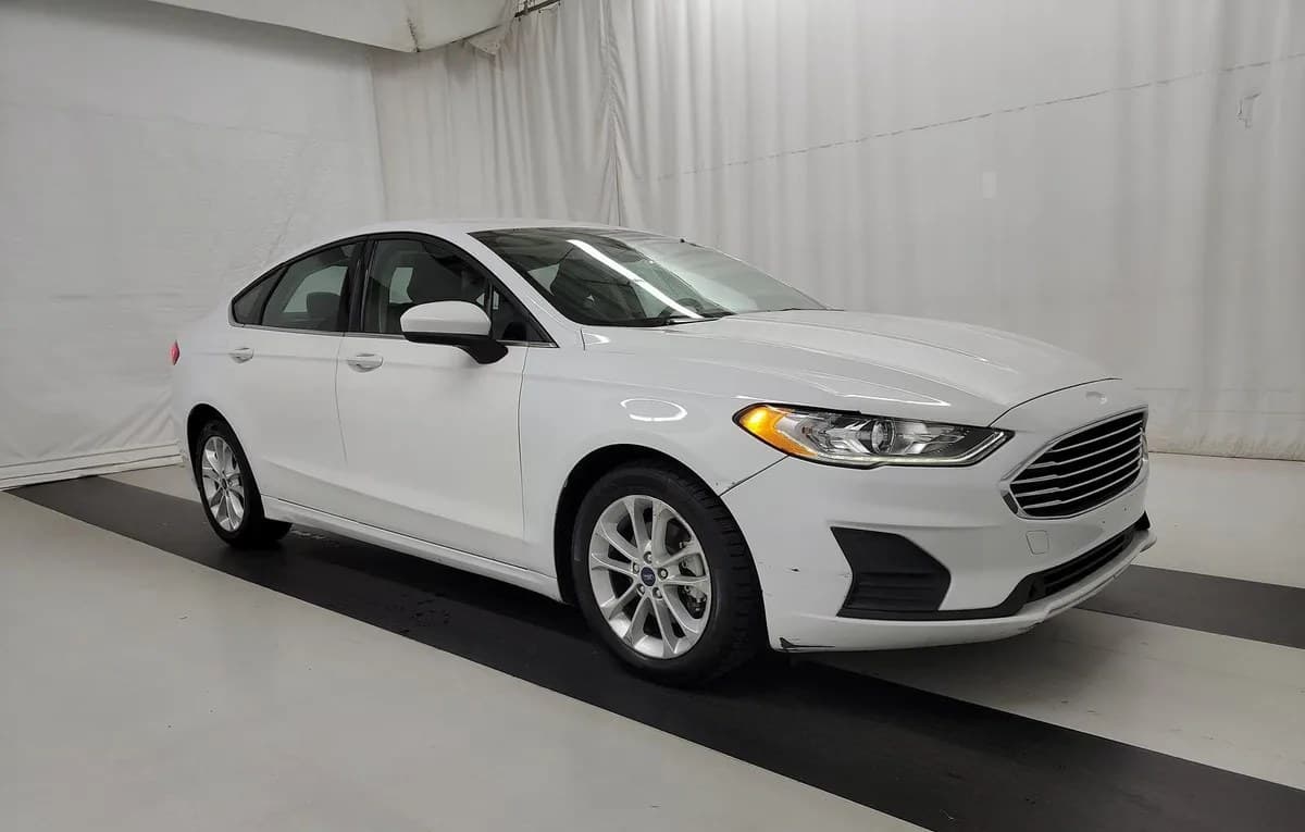 2019 FORD FUSION HYBRID SE 4