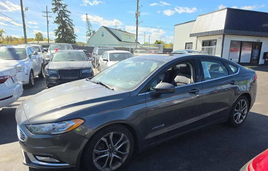 2017 FORD FUSION HYBRID SE