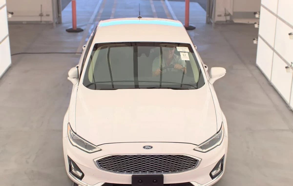 2019 FORD FUSION ENERGI Titanium 3