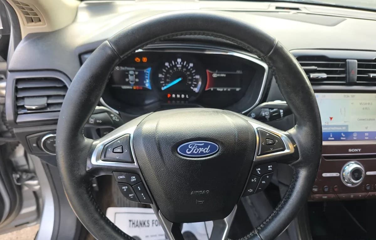2020 FORD FUSION ENERGI Titanium 7