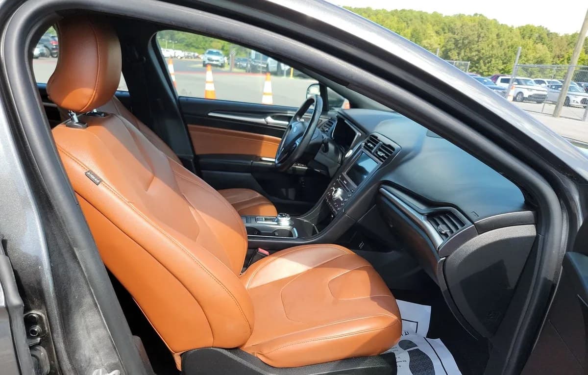 2019 FORD FUSION ENERGI Titanium 5