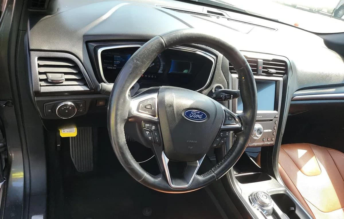 2019 FORD FUSION ENERGI Titanium 7