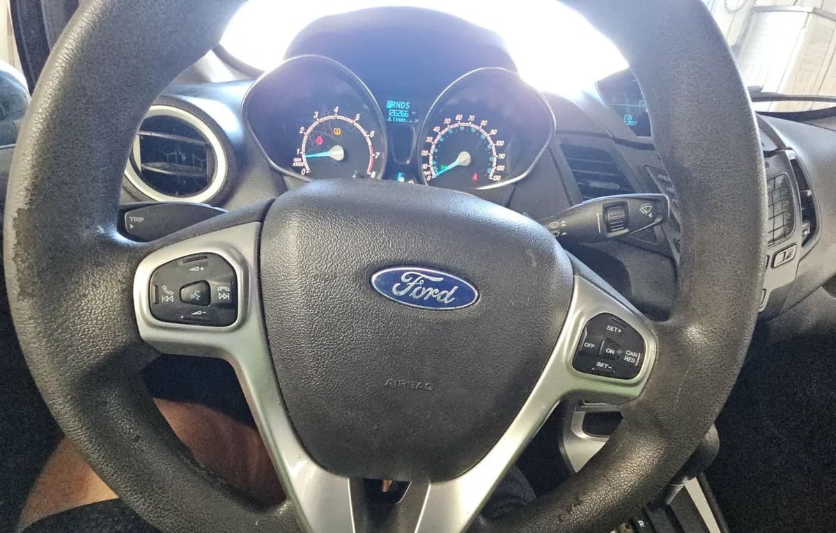 2017 FORD FIESTA SE 7