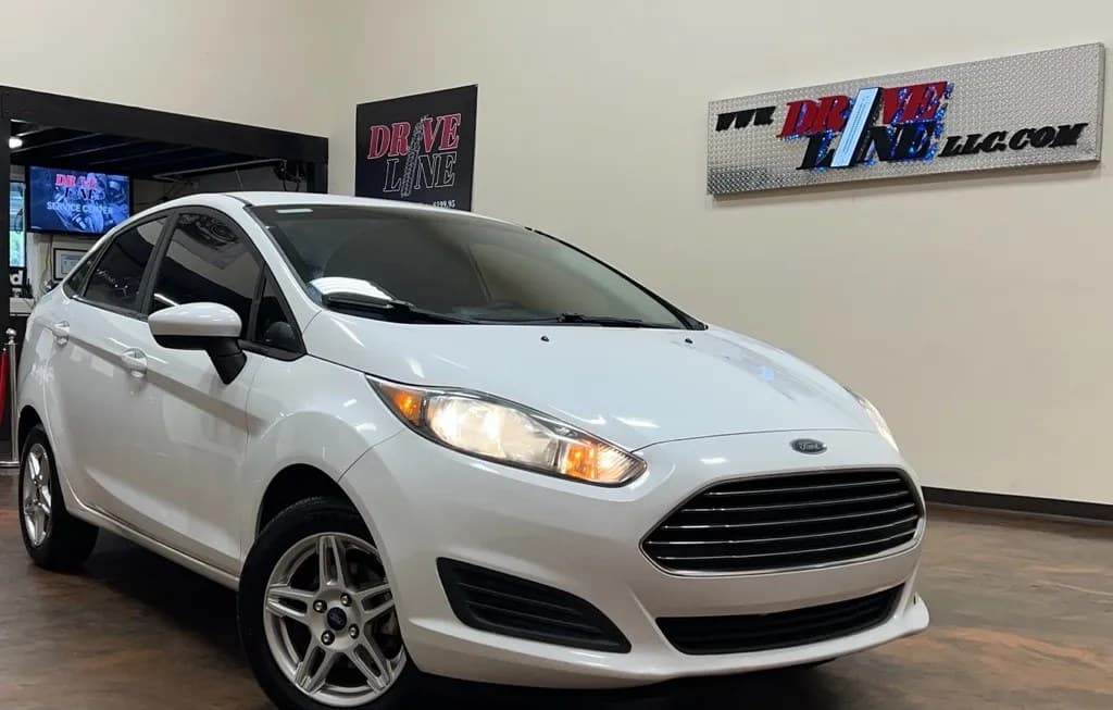 2017 FORD FIESTA SE SEDAN