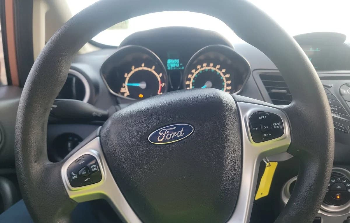 2017 FORD FIESTA SE 7