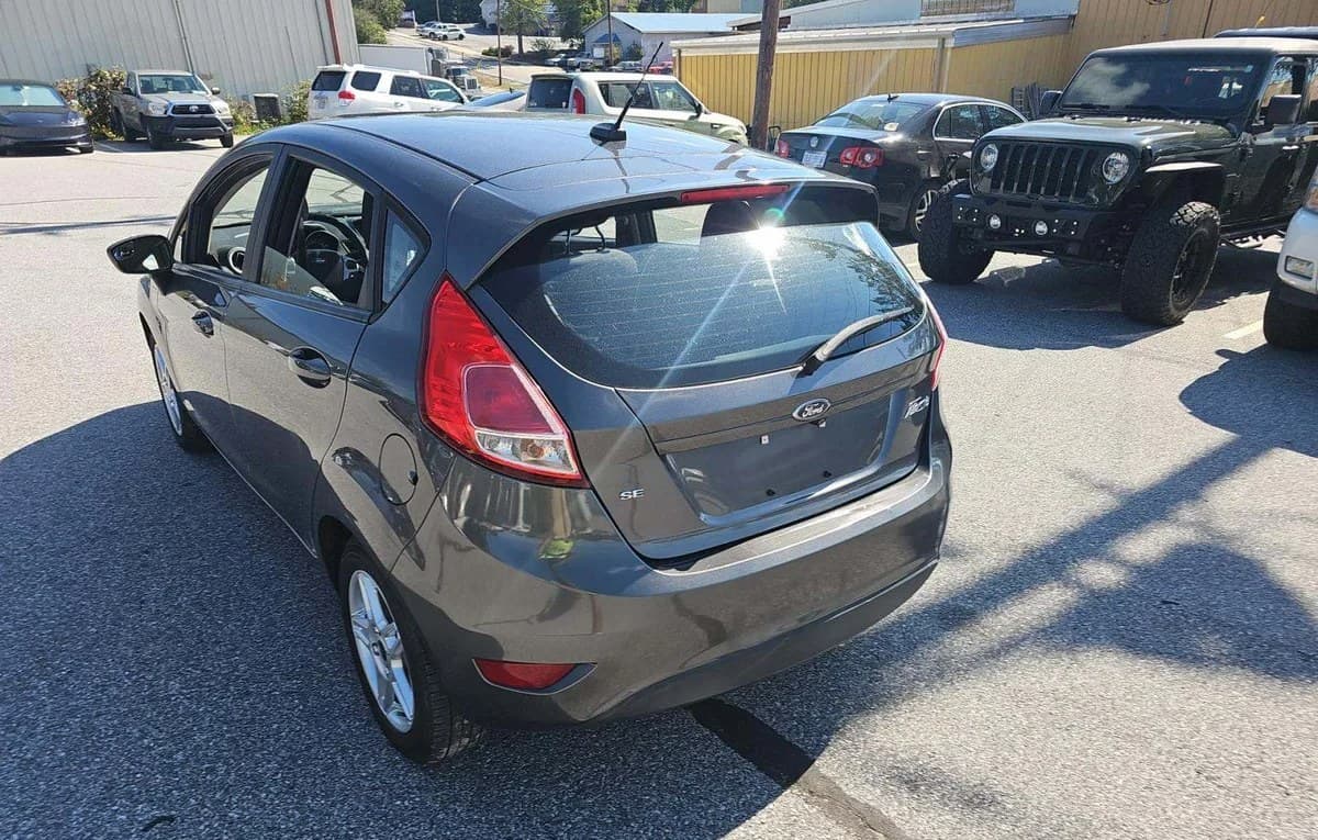 2019 FORD FIESTA SE 2