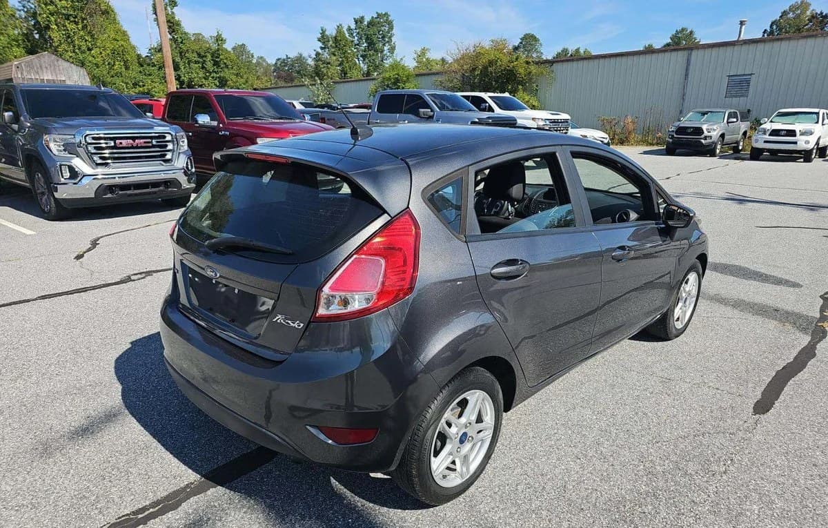 2019 FORD FIESTA SE 3