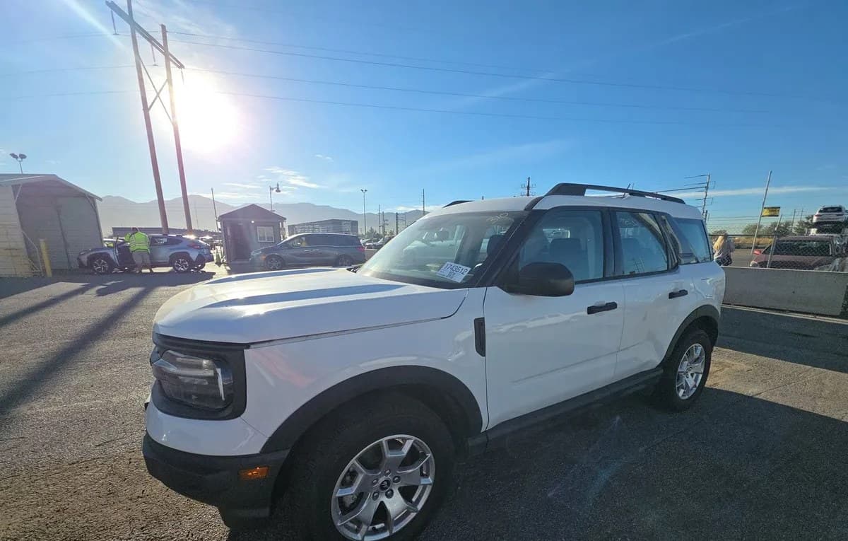 2022 FORD BRONCO SPORT Base 2