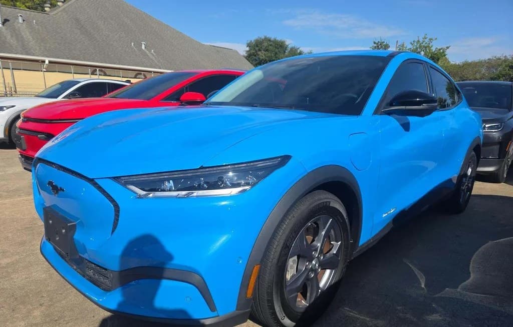 2023 FORD MUSTANG MACH-E SELECT