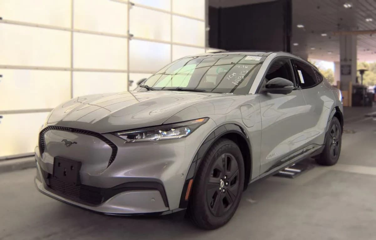 2021 FORD MUSTANG MACH-E CALIFORNIA ROUTE 1 2