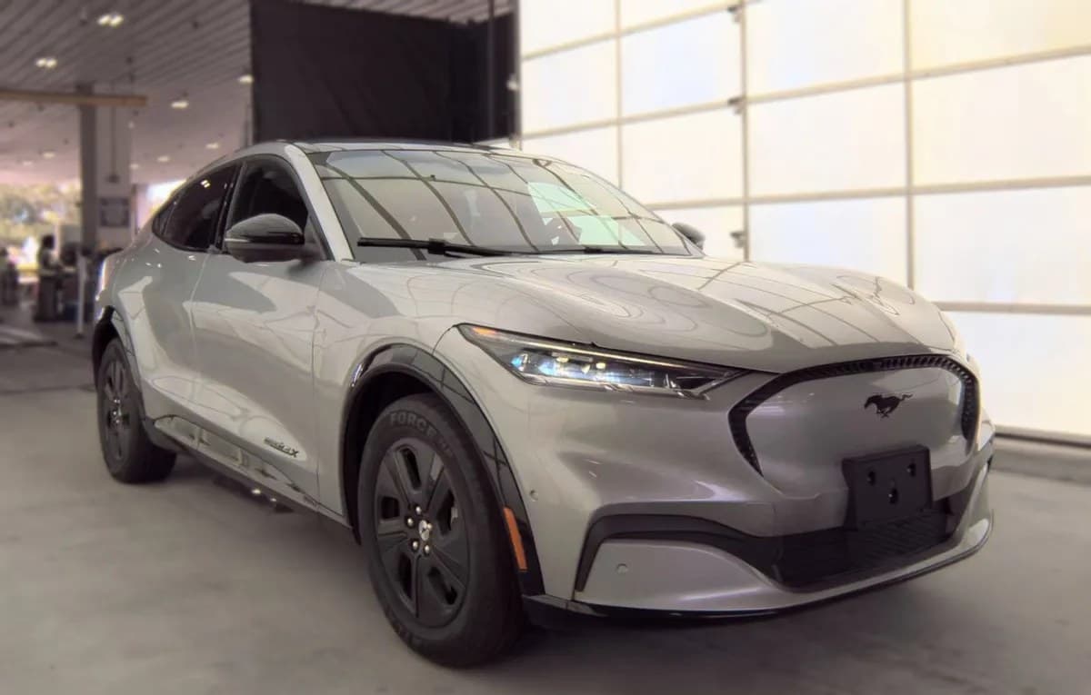 2021 FORD MUSTANG MACH-E CALIFORNIA ROUTE 1 4