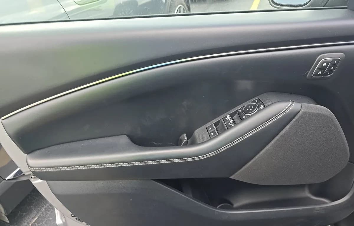2021 FORD MUSTANG MACH-E CALIFORNIA ROUTE 1 6