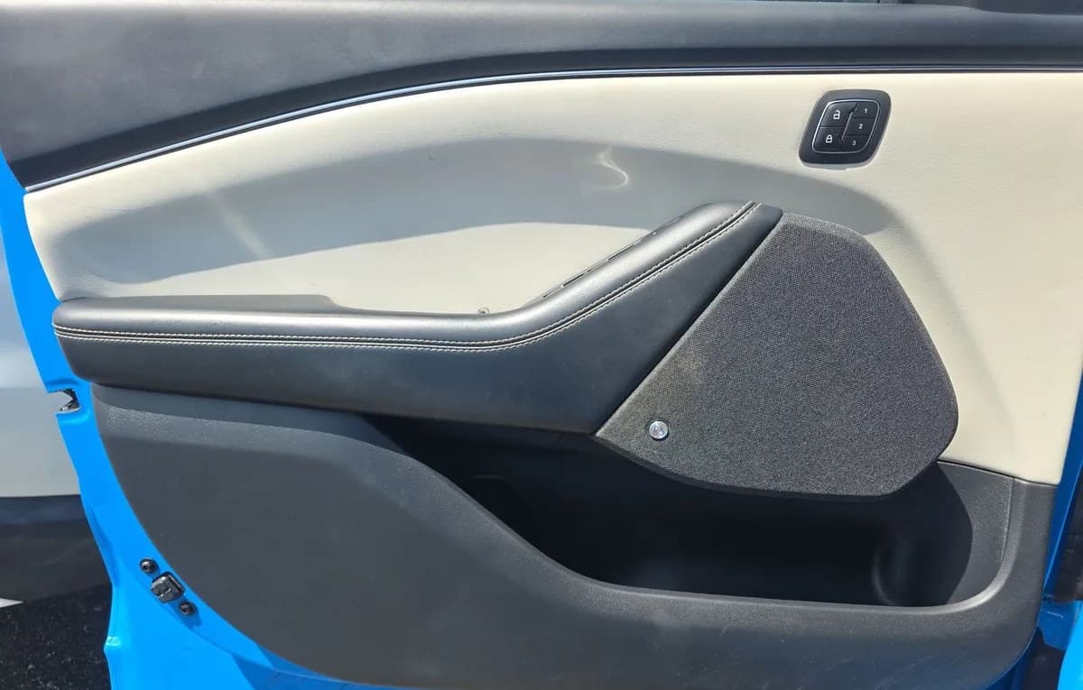 2022 FORD MUSTANG MACH-E PREMIUM 6