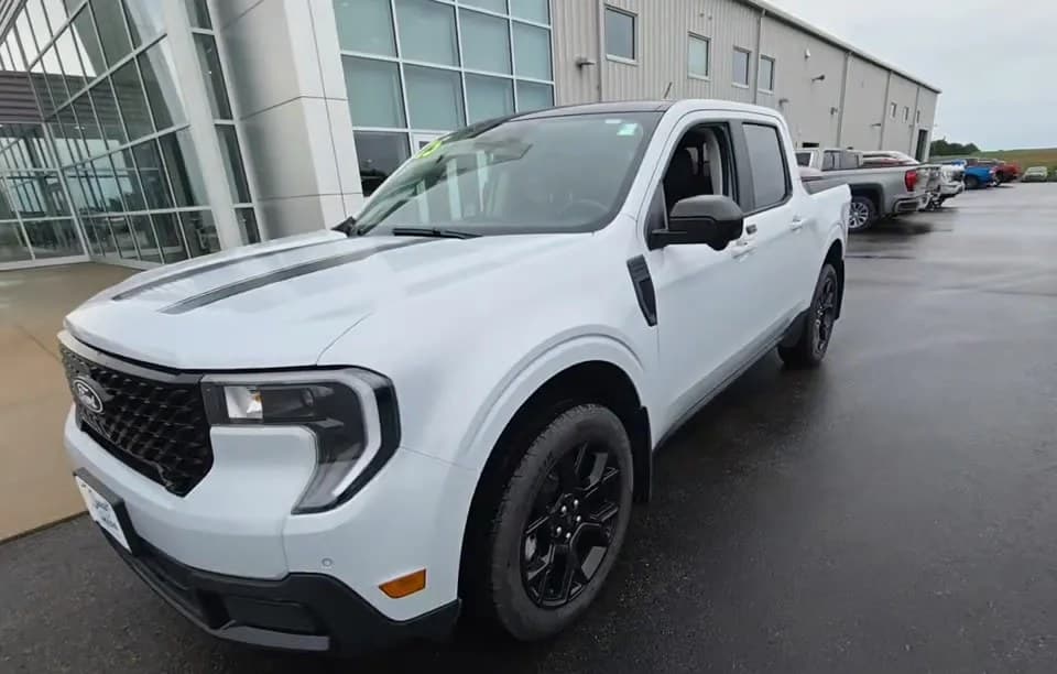 2025 FORD MAVERICK LARIAT CREW CAB SHORT BED
