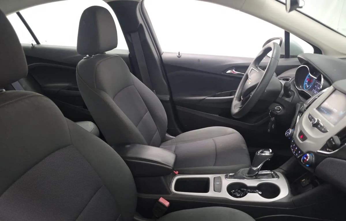 2017 CHEVROLET CRUZE LS 4