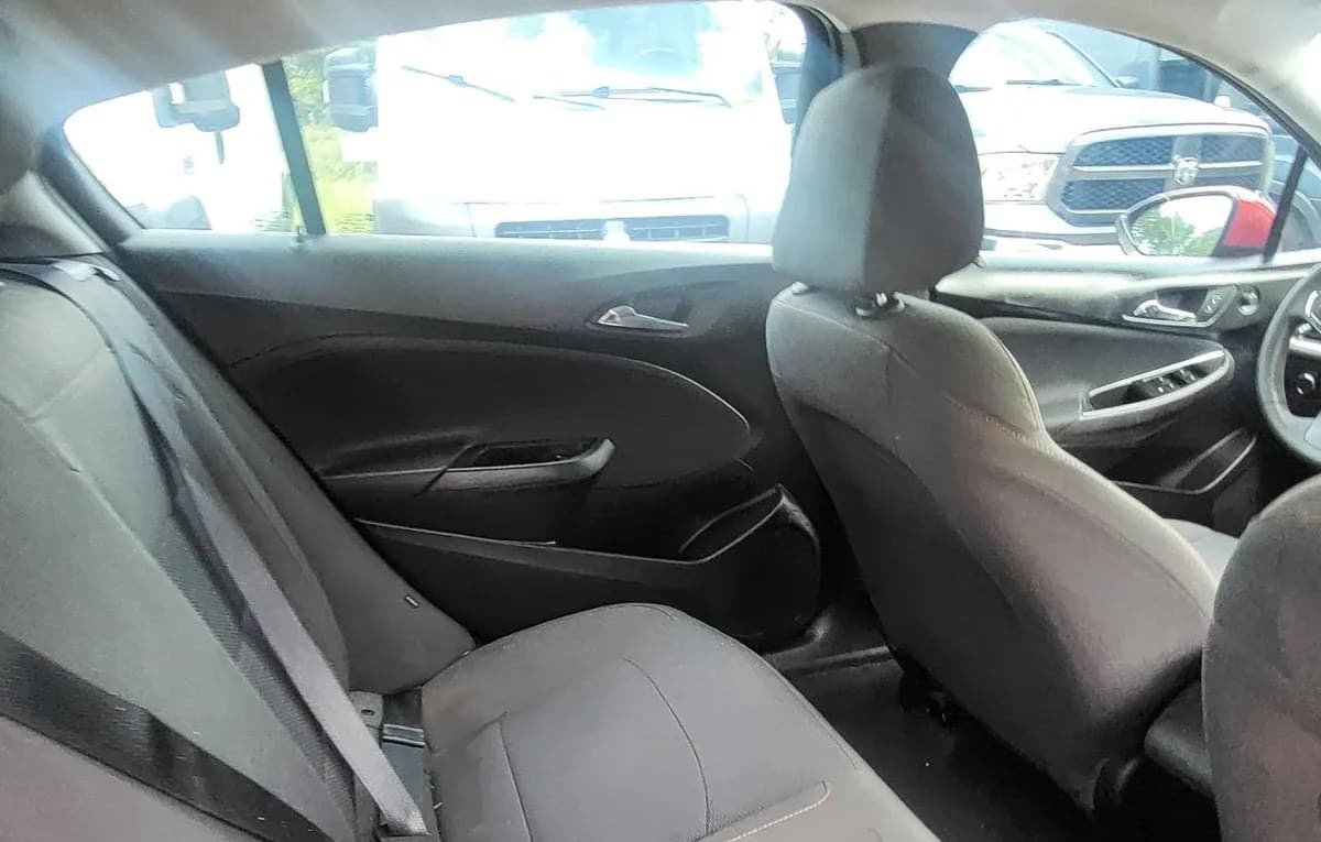 2019 CHEVROLET CRUZE LS 6