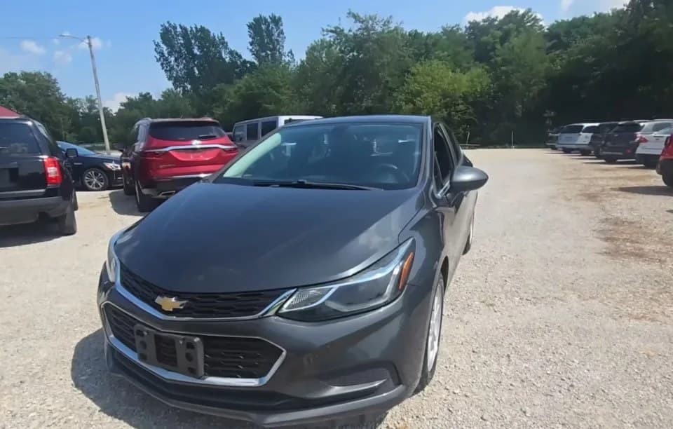2017 CHEVROLET CRUZE LT 2