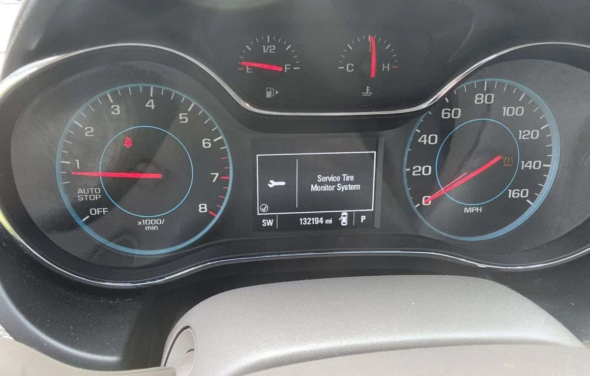 2017 CHEVROLET CRUZE LT 5