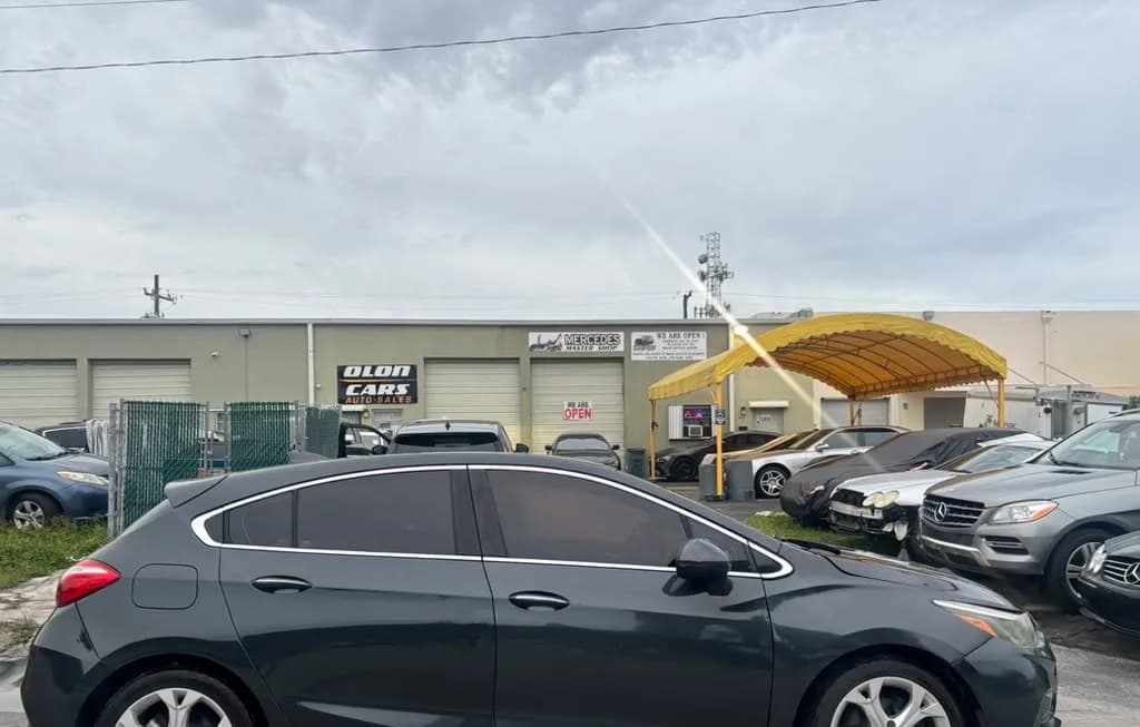 2017 CHEVROLET CRUZE Premier 3