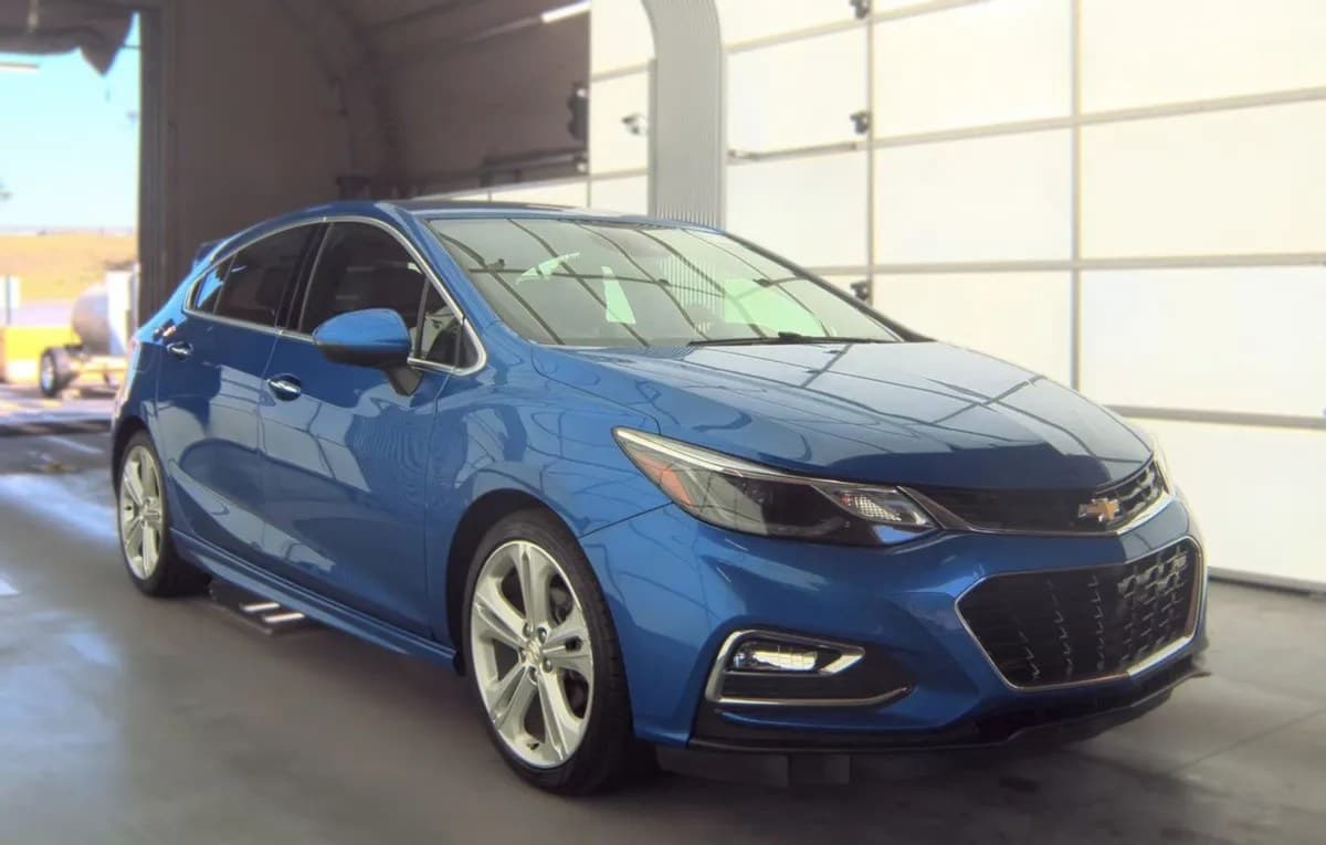 2017 CHEVROLET CRUZE Premier 4