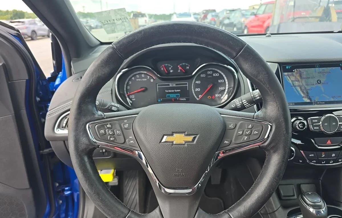2017 CHEVROLET CRUZE Premier 7