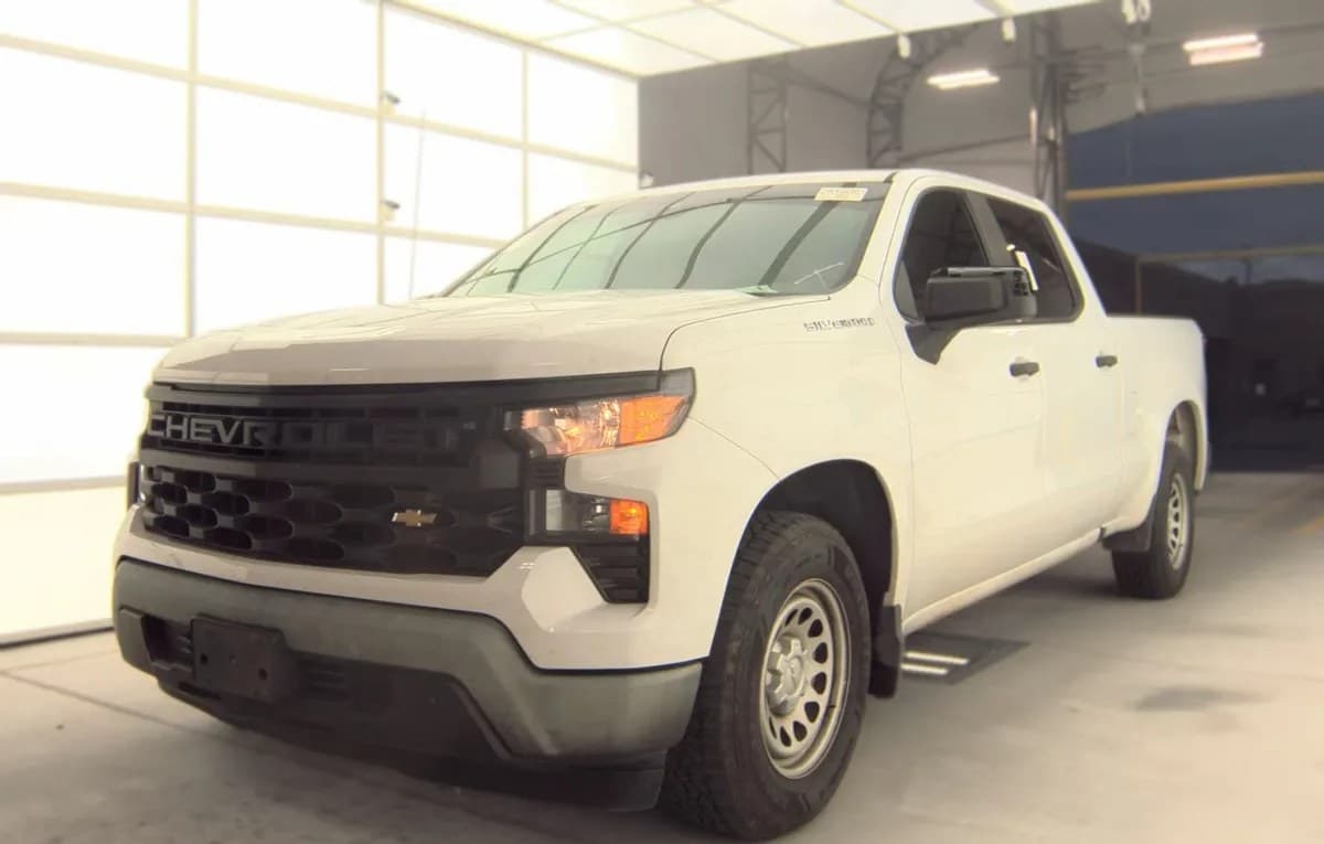 2023 CHEVROLET SILVERADO 1500 WT CREW CAB MEDIUM BED 1WT 2
