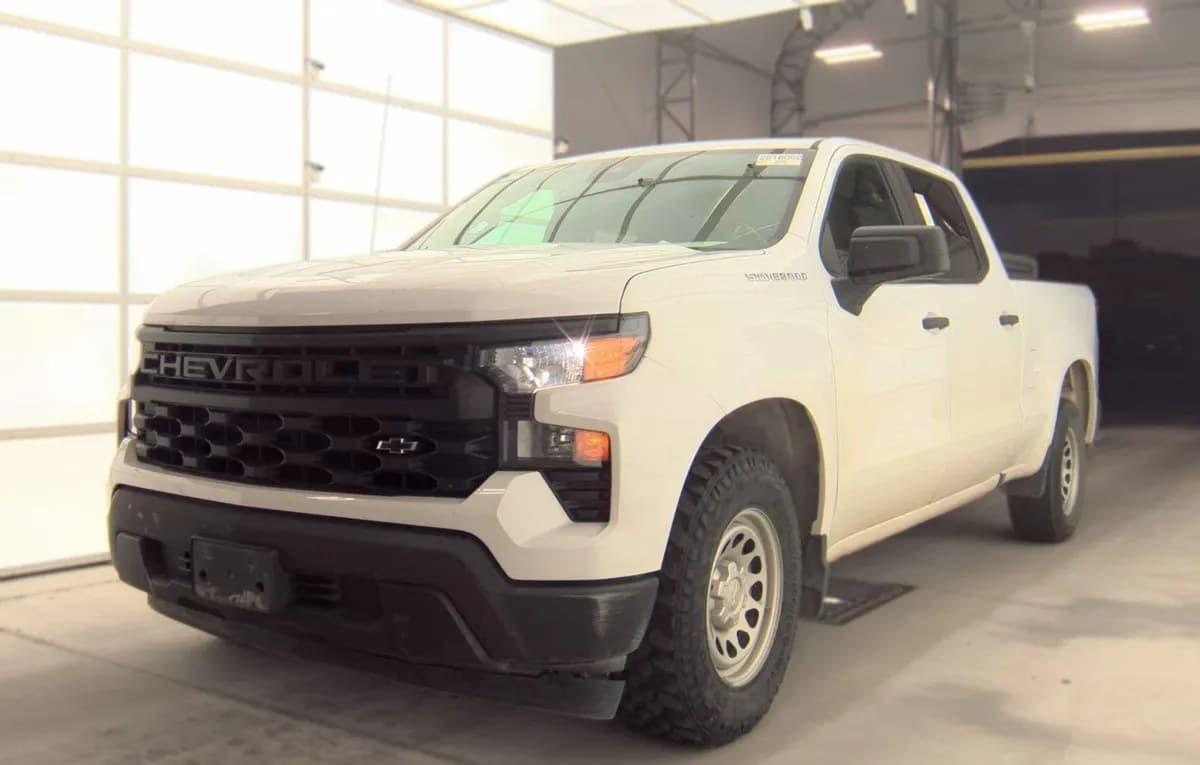 2023 CHEVROLET SILVERADO 1500 WT CREW CAB MEDIUM BED 1WT 2